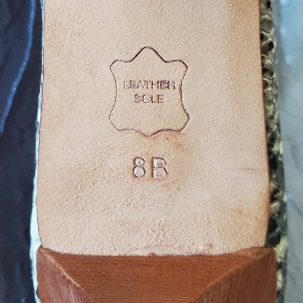 Talbots heels - Picture 2 of 6